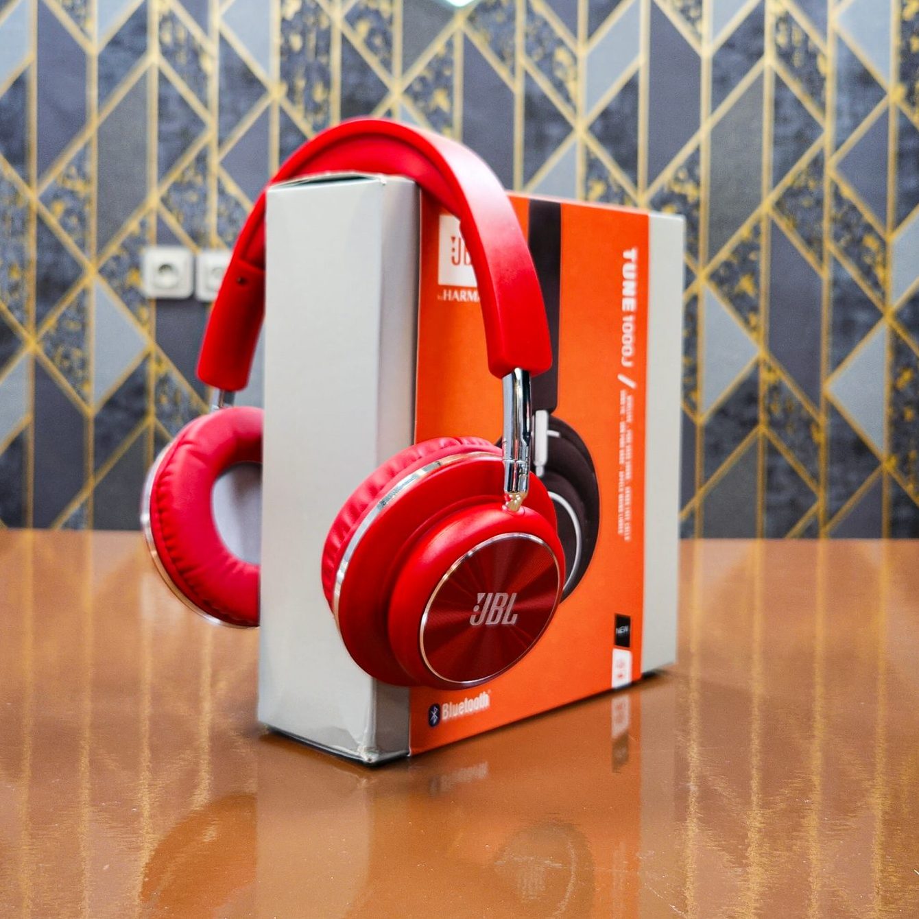 هدفون بی سیم JBL مدل TUNE 1000J